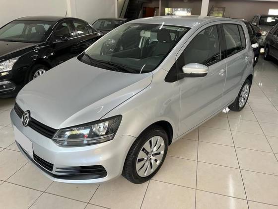 VOLKSWAGEN FOX 1.0 MI TRENDLINE 8V FLEX 4P MANUAL VOLKSWAGEN FOX 1.0 MI TRENDLINE 8V FLEX 4P MANUAL
